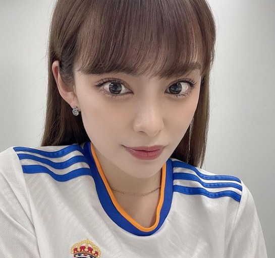 Shonoの目力ヤバくて平愛梨そっくりと話題 本名 身長などwikiプロフィールと経歴を調査 サッカーワードカップ Nn Media